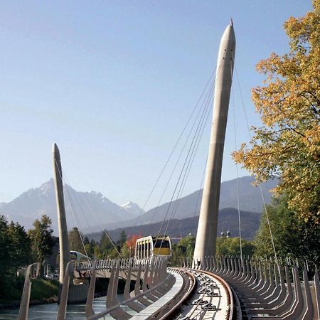 Riesiges Zentrales Apartment Mit Parkplatz Innsbruck Ngoại thất bức ảnh