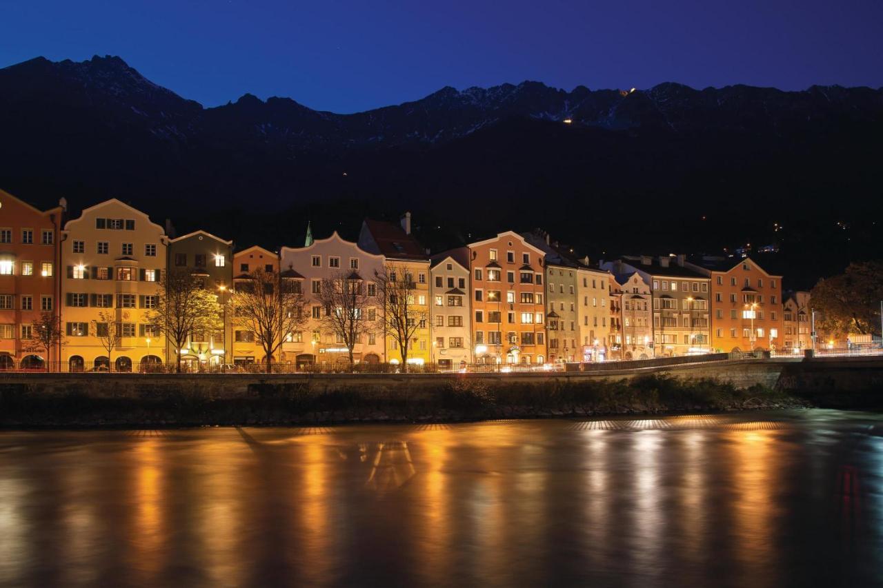 Riesiges Zentrales Apartment Mit Parkplatz Innsbruck Ngoại thất bức ảnh
